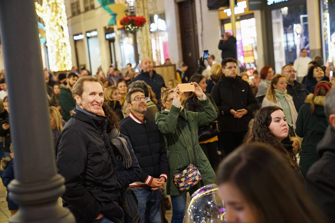 Miles de personas han asistido ya al espectáculo de luces del Centro de Málaga