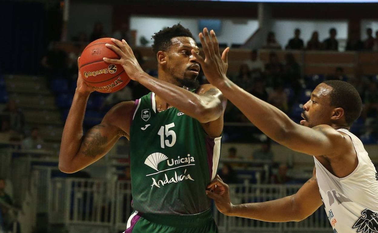 Elegar, en el partido ante el Trento disputado en Málaga.