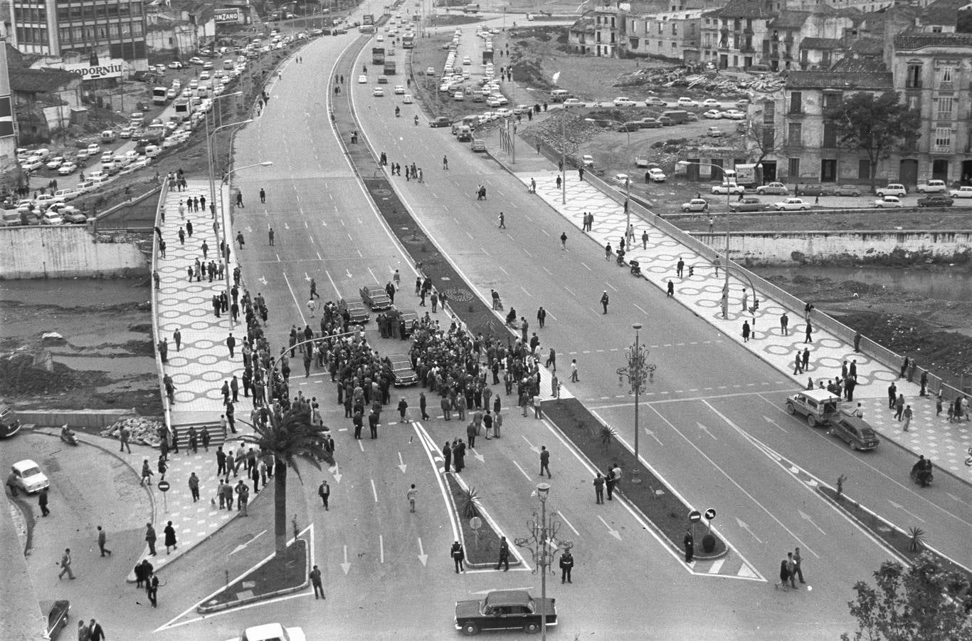 Inauguración de la prolongación de la Alameda. Mayo, 1971.