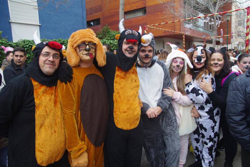 Los Reyes han paseado en camello por el barrio. 