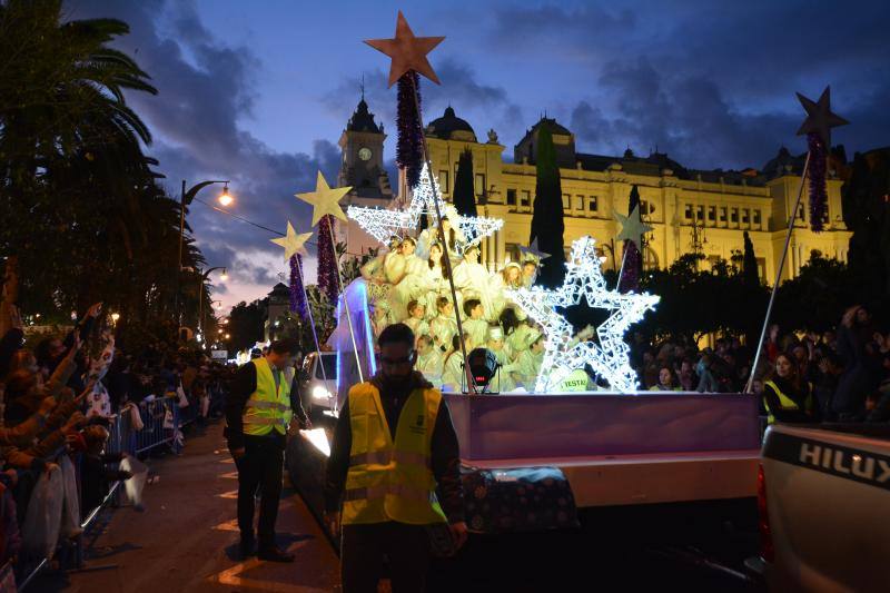 Asistentes a la Cabalgata de Reyes Magos de este año en Málaga capital. 