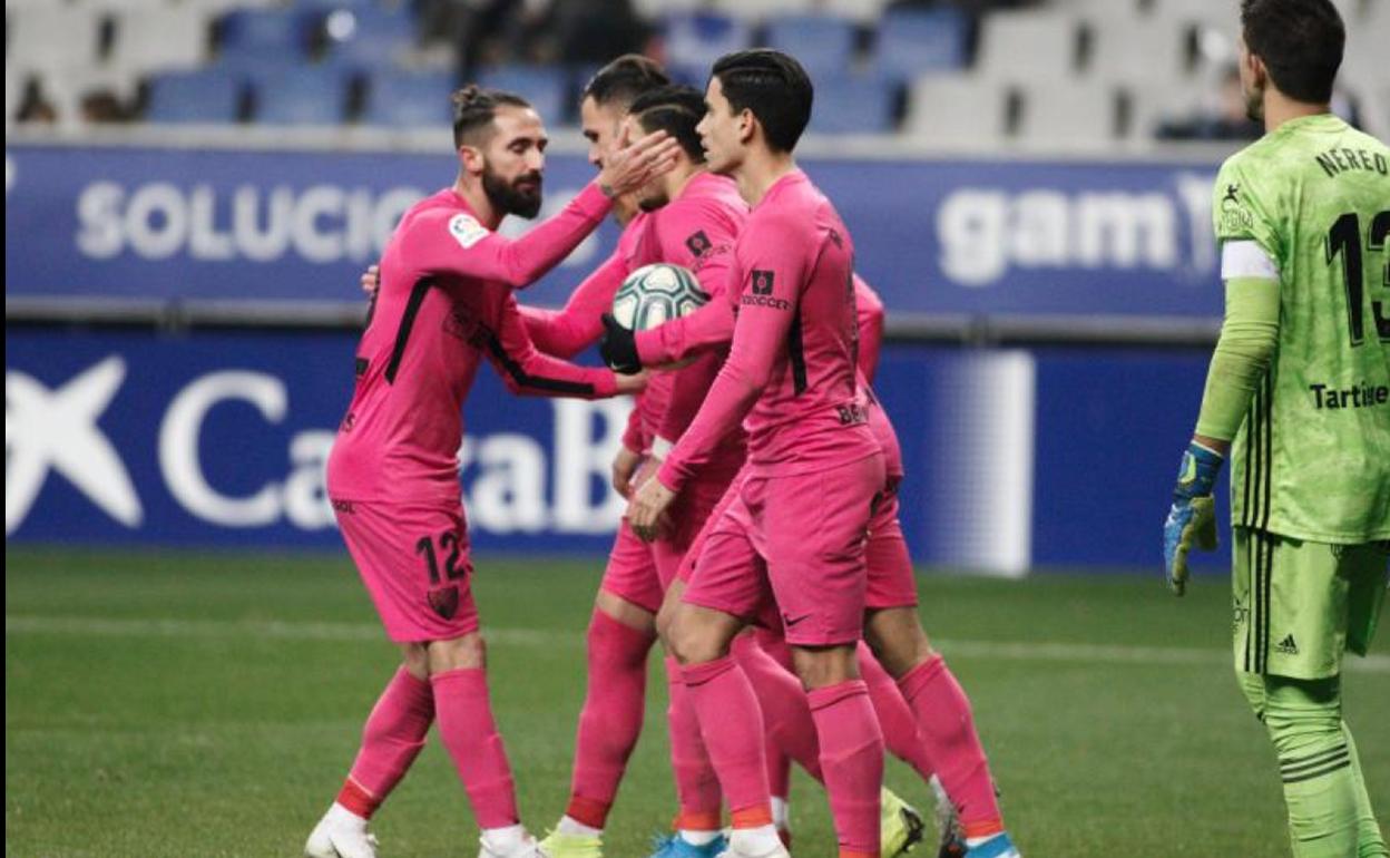 Cifu celebra junto a Sadiku, Antoñín y Renato el gol del empate ante el Oviedo.