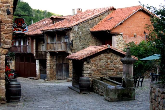 Bárcena Mayor (Cantabria)