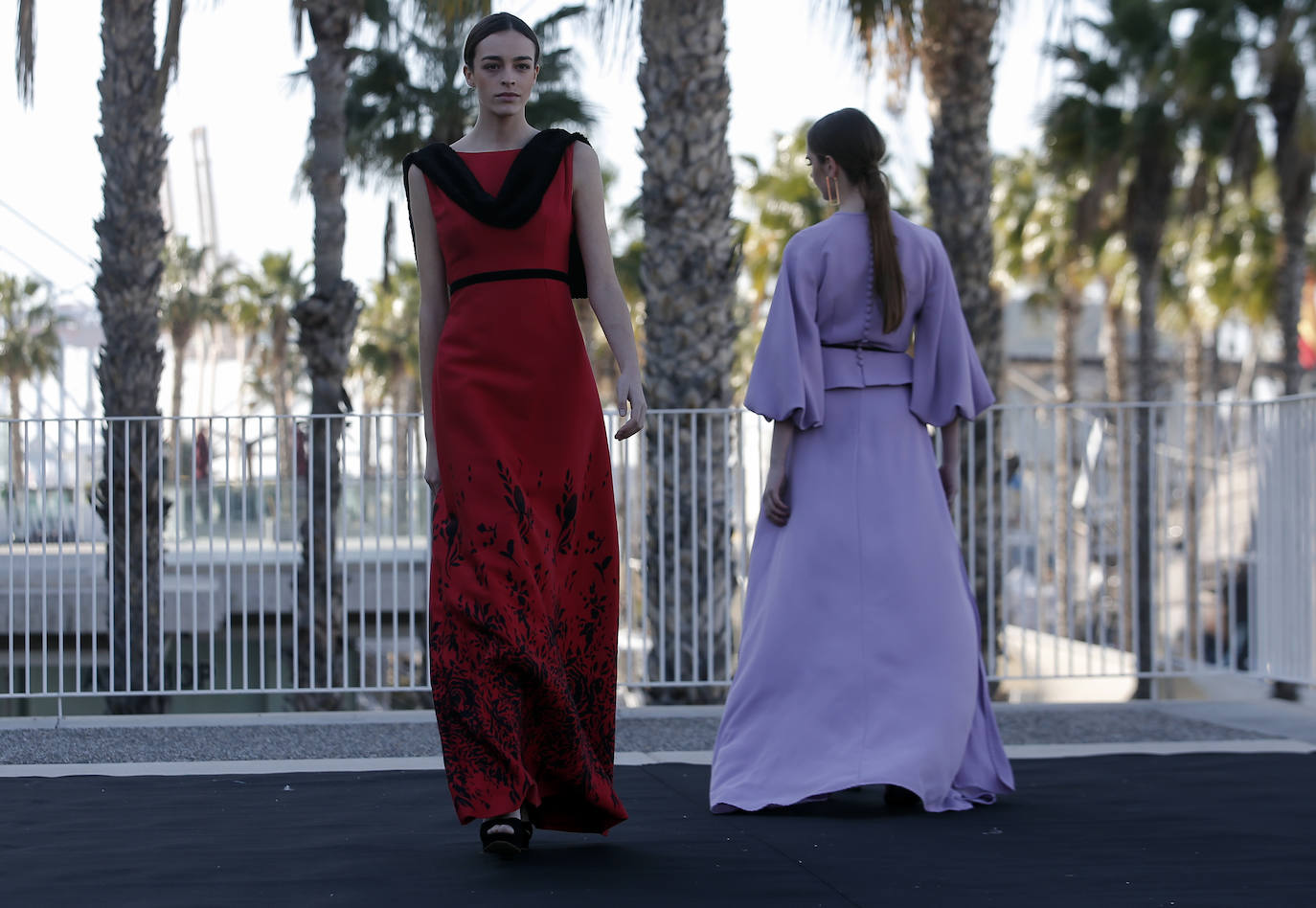 Propuesta, en rojo, de Antonia Galiano. 