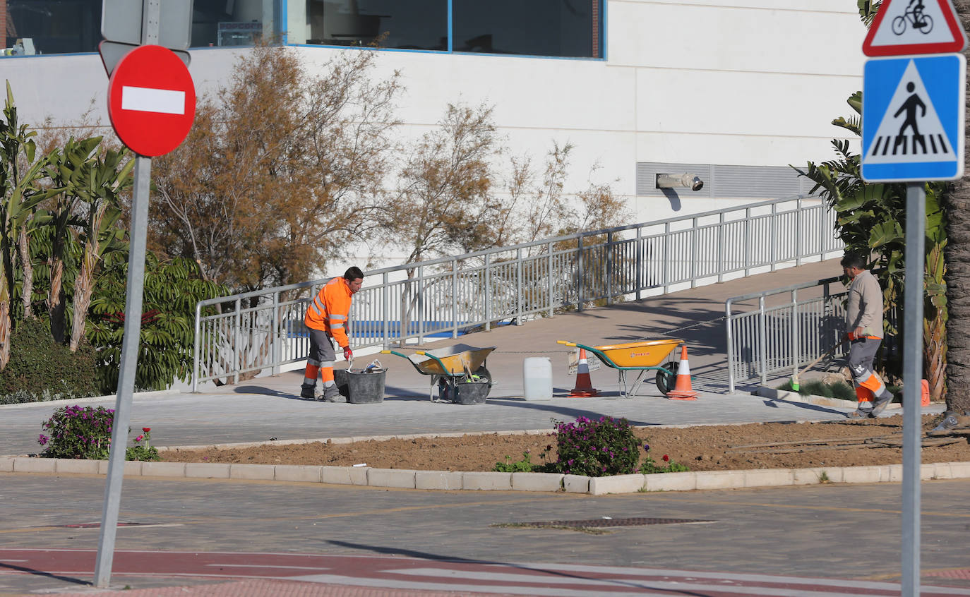 Preparativos para la gala, ayer en el Martín Carpena 