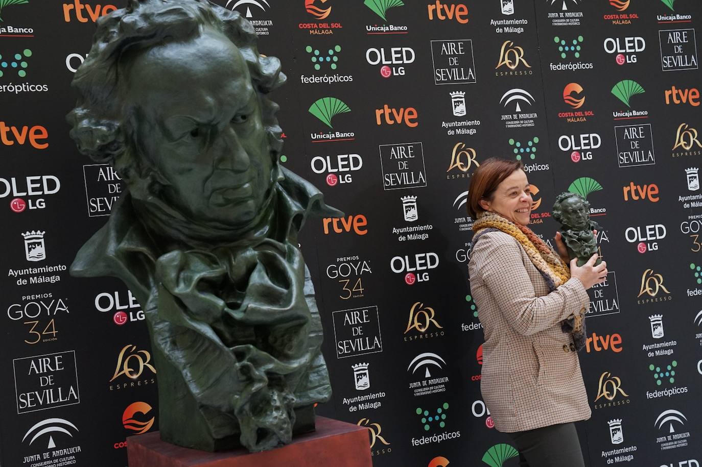 Fotos: Fotografíate con la estatuilla de los Goya en el Ayuntamiento de Málaga hasta el 24 de enero