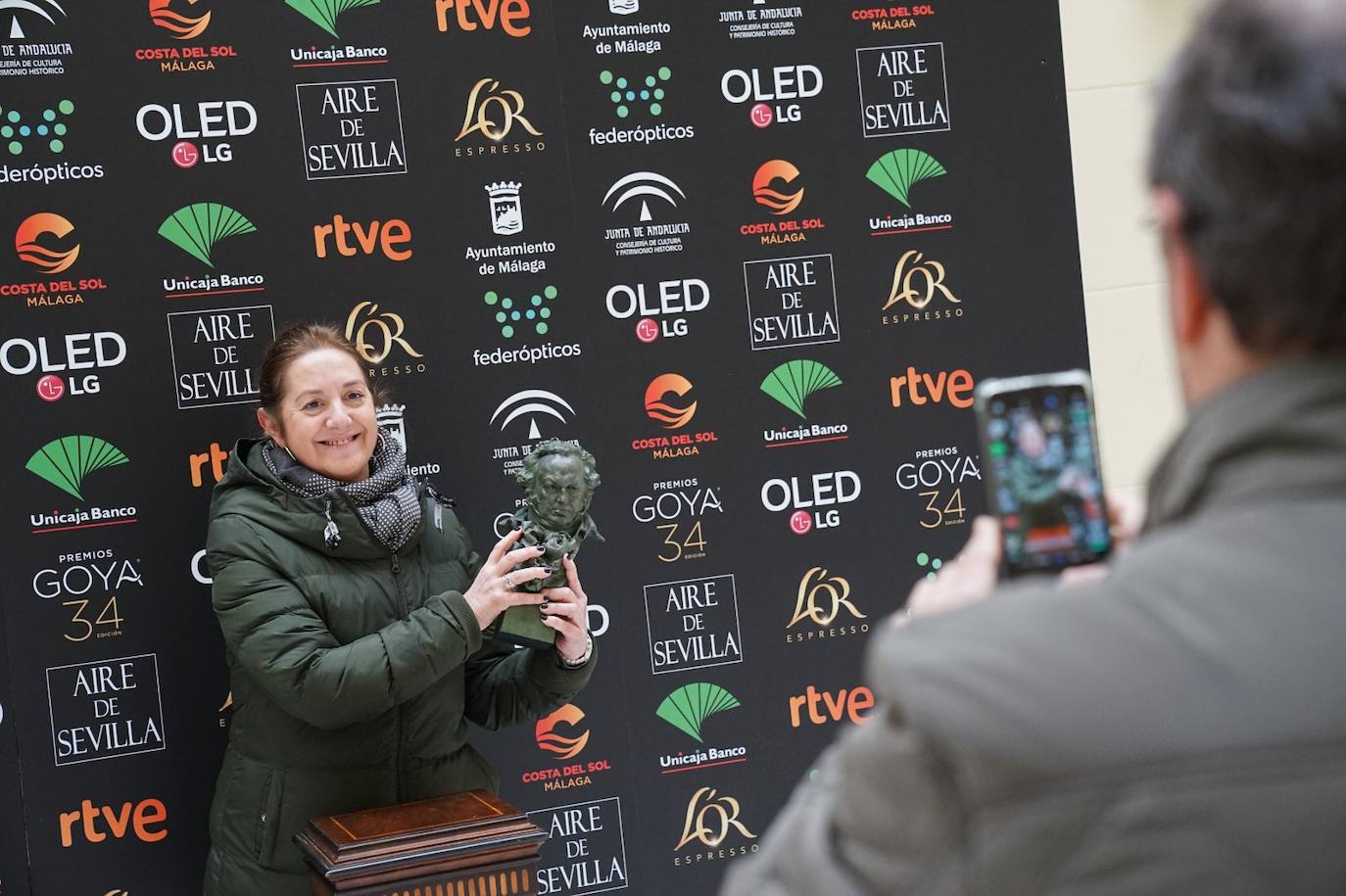 Fotos: Fotografíate con la estatuilla de los Goya en el Ayuntamiento de Málaga hasta el 24 de enero