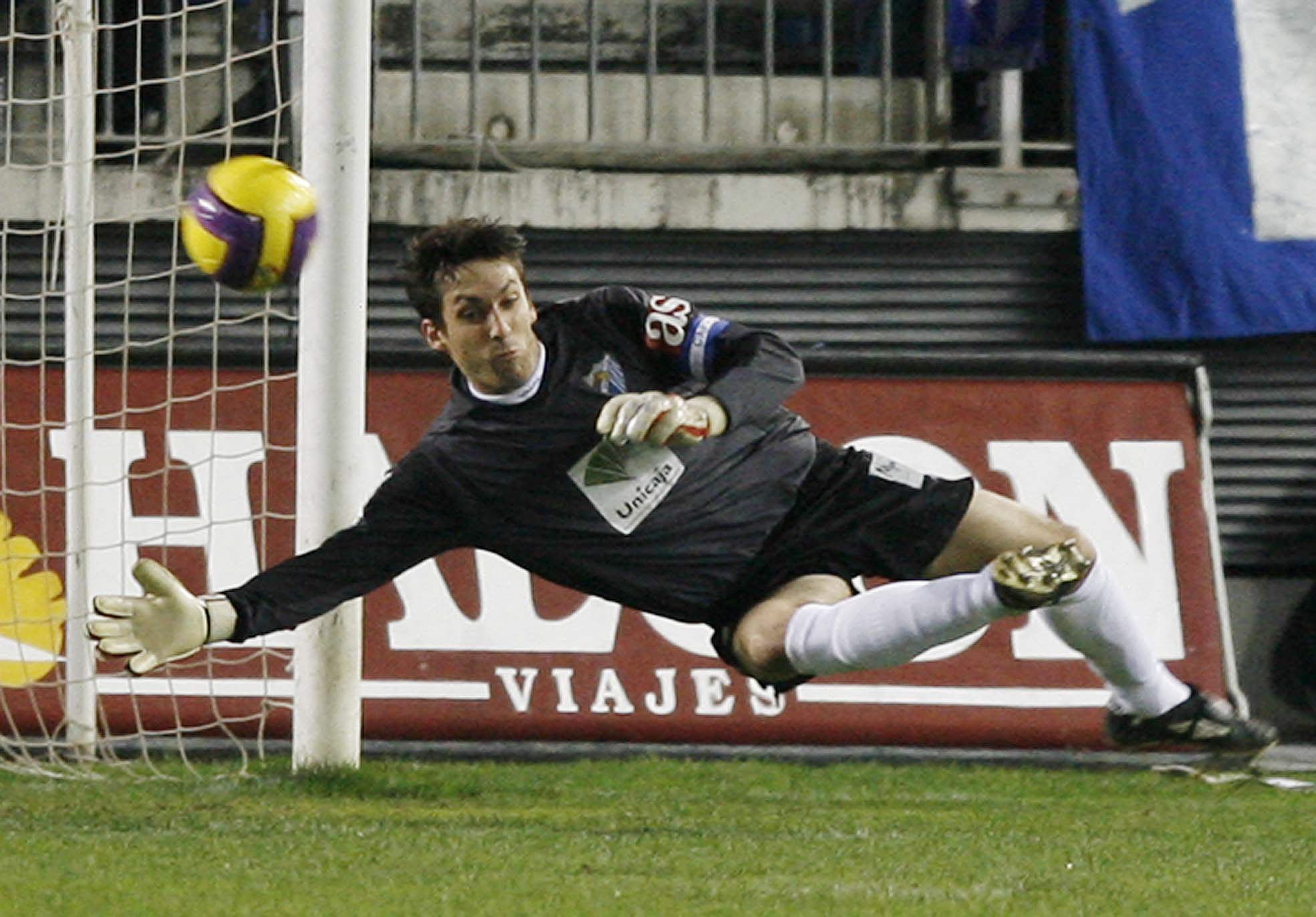 Es uno de los pocos jugadores que han vestido las dos camisetas que mañana domingo se enfrentarán en La Rosaleda (12.00 horas, Movistar LaLiga1).