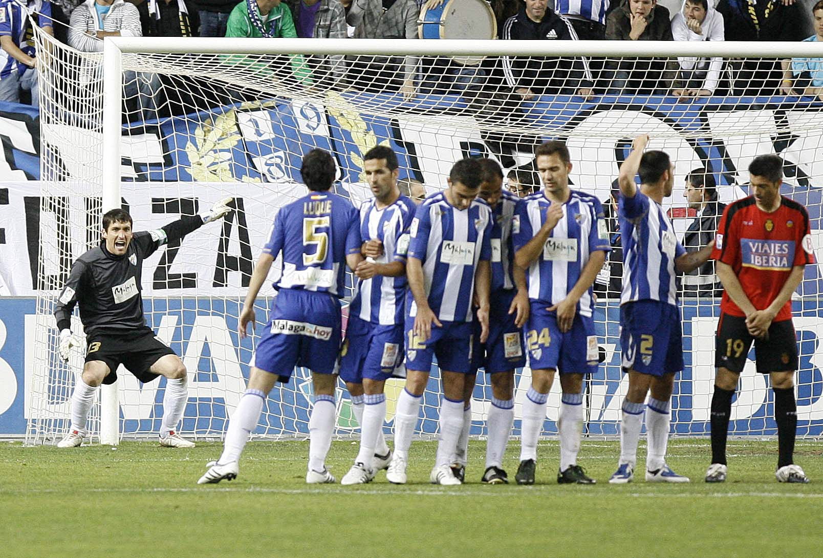 Es uno de los pocos jugadores que han vestido las dos camisetas que mañana domingo se enfrentarán en La Rosaleda (12.00 horas, Movistar LaLiga1).