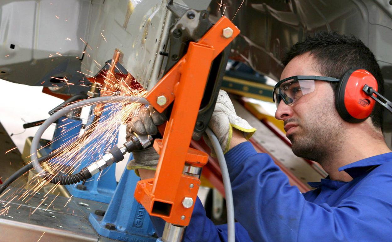 Se buscan trabajadores: los perfiles que más escasean en España