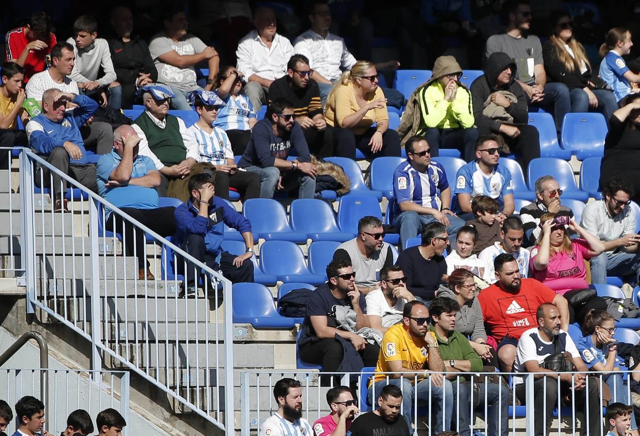 Las mejores imágenes de los aficionados que asistieron al Málaga.Mirandés (2-2)