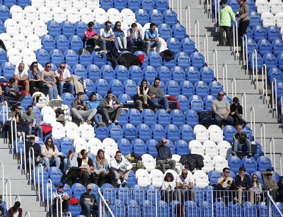 Las mejores imágenes de los aficionados que asistieron al Málaga.Mirandés (2-2)