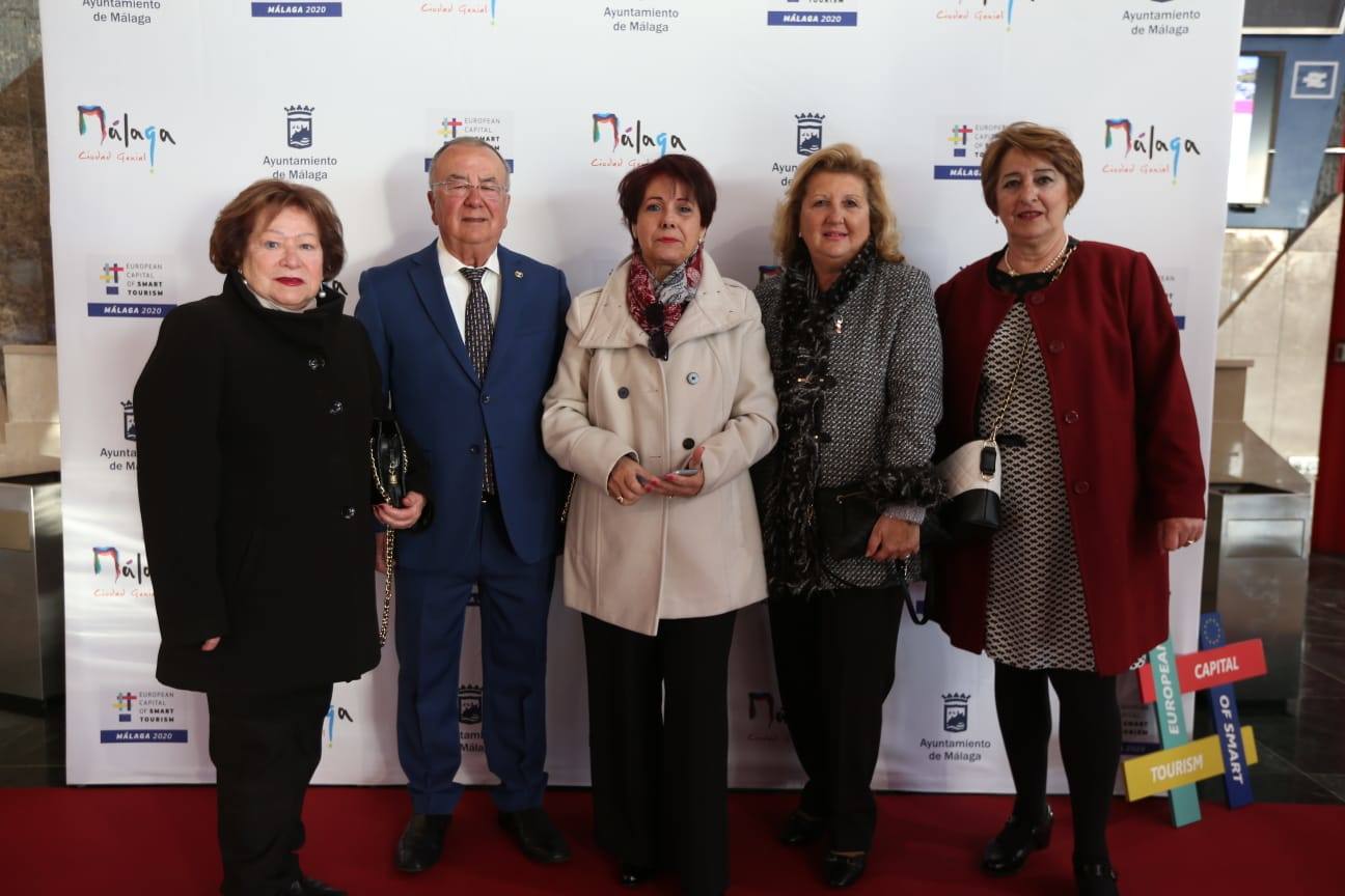 Unos 900 invitados asisten al acto, celebrado en el Palacio de Ferias de Málaga. 