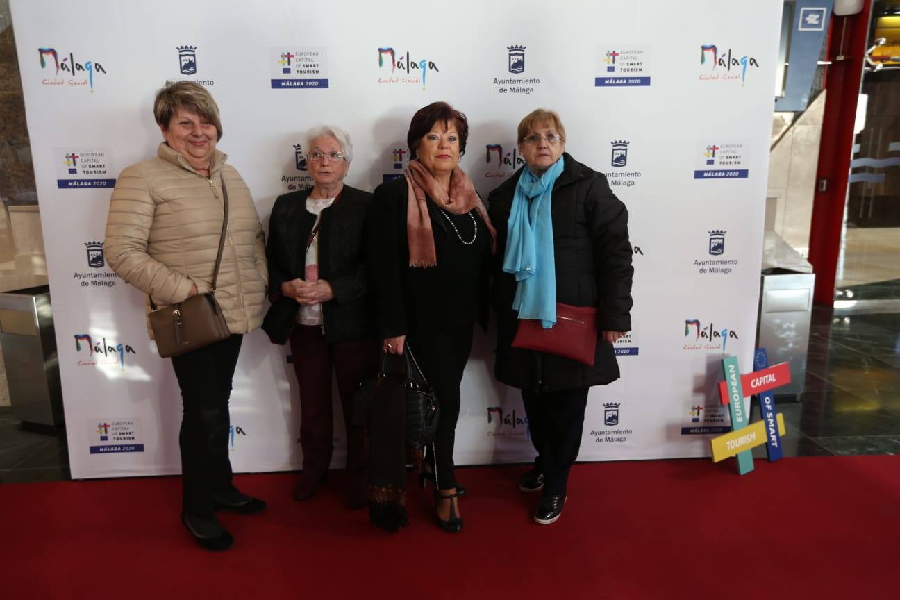 Unos 900 invitados asisten al acto, celebrado en el Palacio de Ferias de Málaga. 