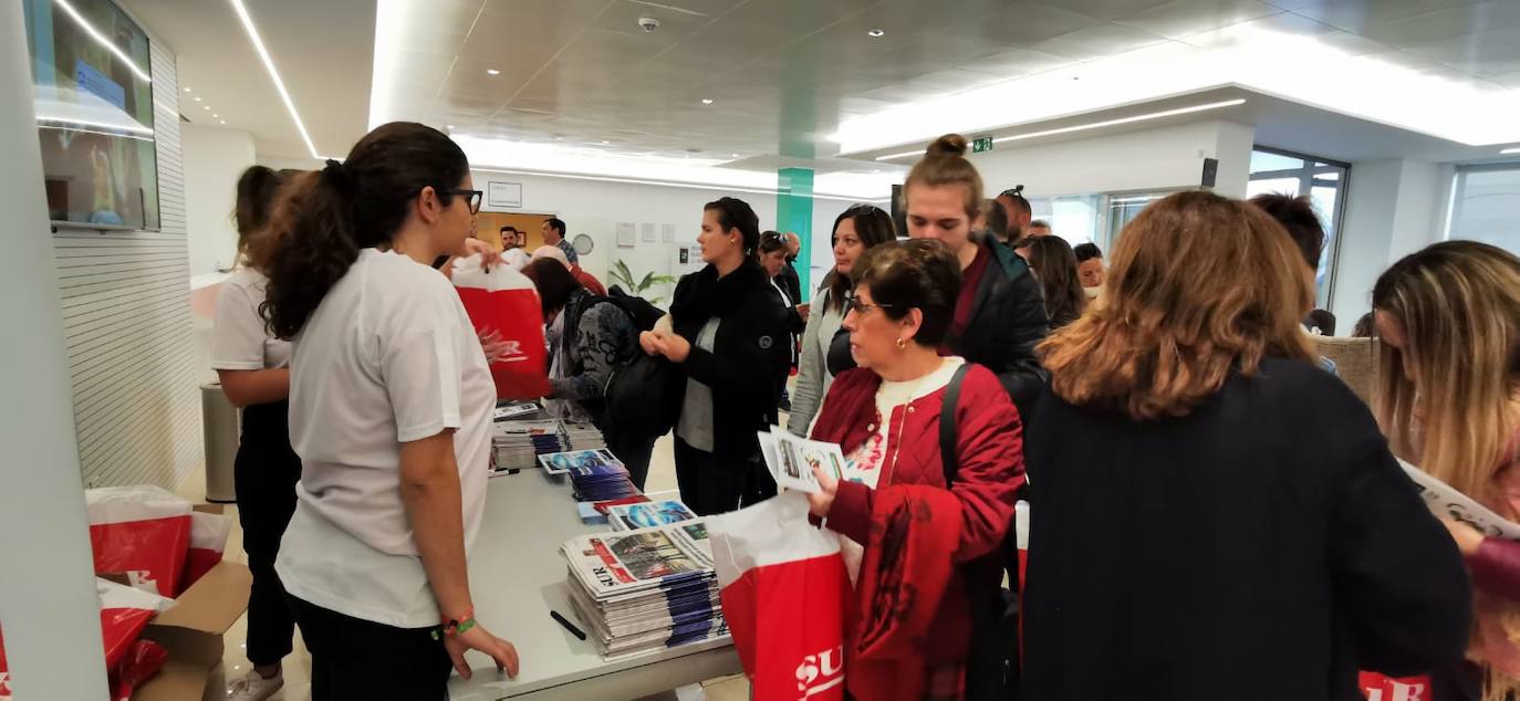 La prueba, que cumple este año su décima edición, reúne a decenas de aficionados al mundo de la imagen en Málaga para pasar una jornada lúdica y de convivencia en torno a la fotografía