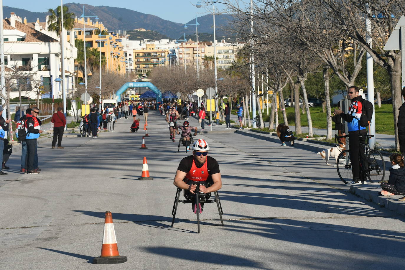 Unos 800 atletas se han dado cita en esta cita deportiva que incluye esta edición como novedad una promoción para deportistas no federados de categorías alevín e infantil