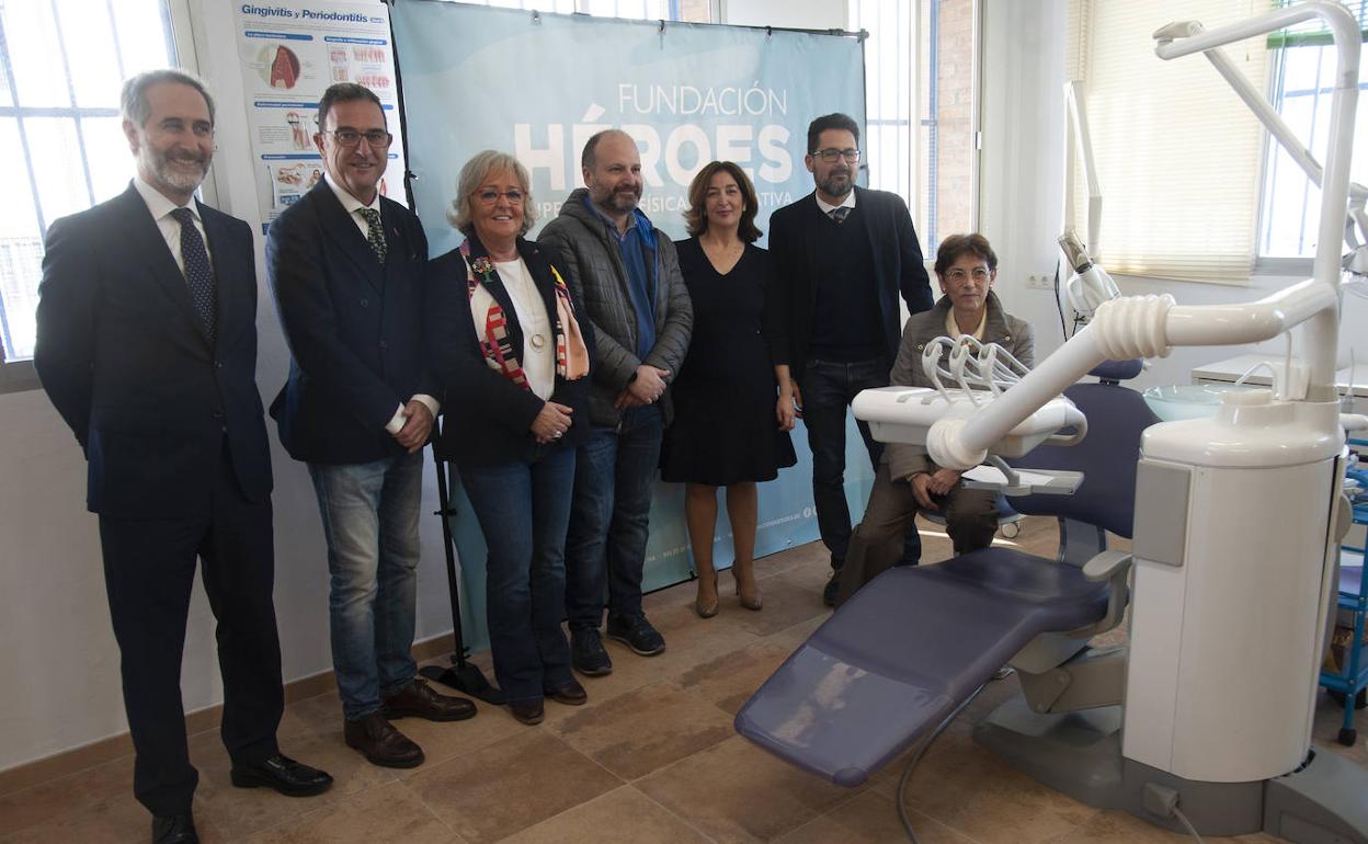 La Fundación Héroes abre en Málaga una consulta dental solidaria para los más desfavorecidos