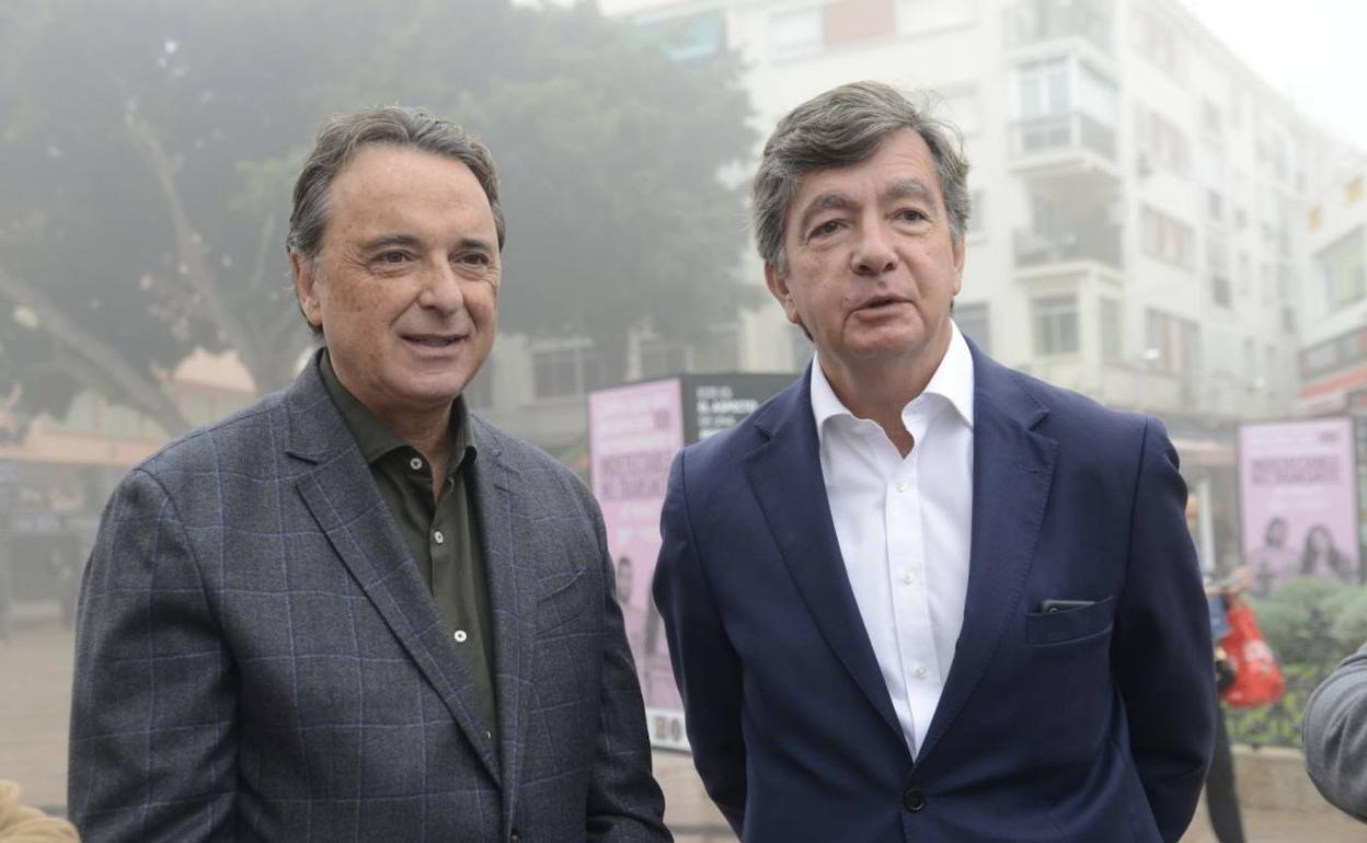 José Ortiz y Carlos Lamela, ayer en Torremolinos. 