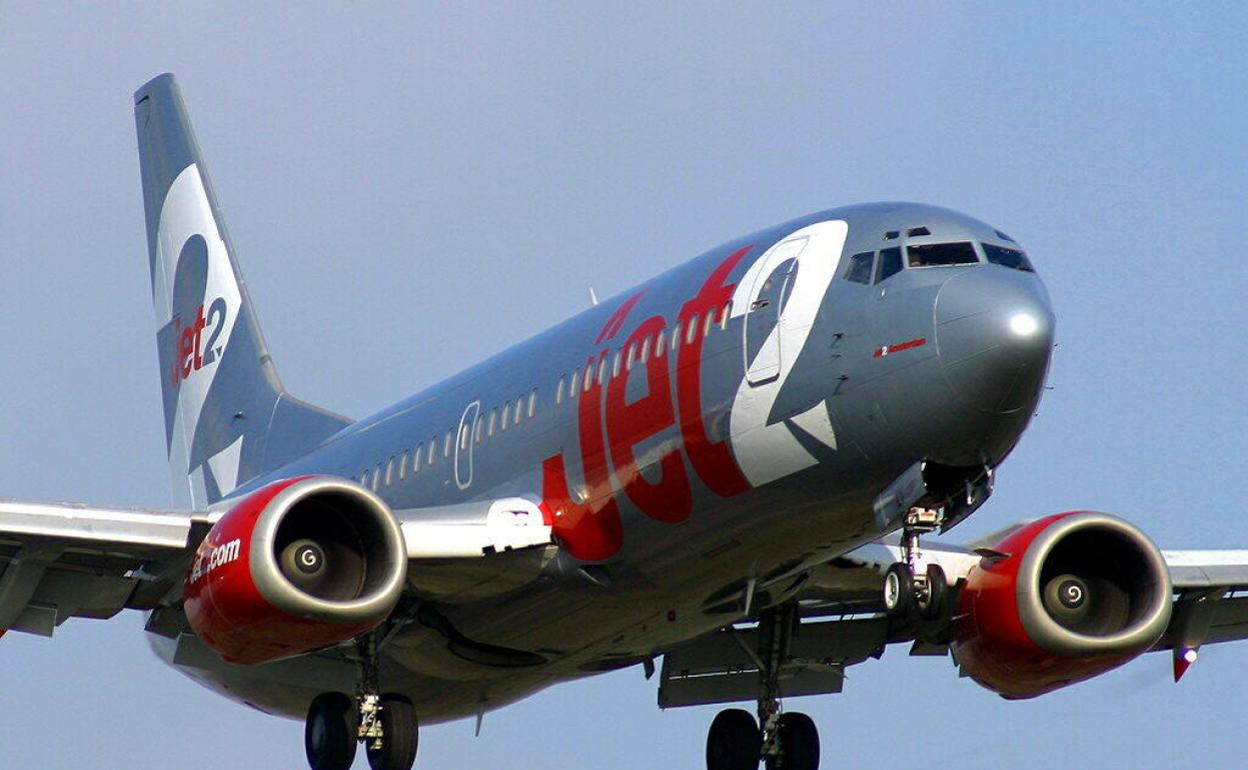 La aerolínea Jet2.com prevé picos de 70 vuelos semanales entre Málaga y Reino Unido. 
