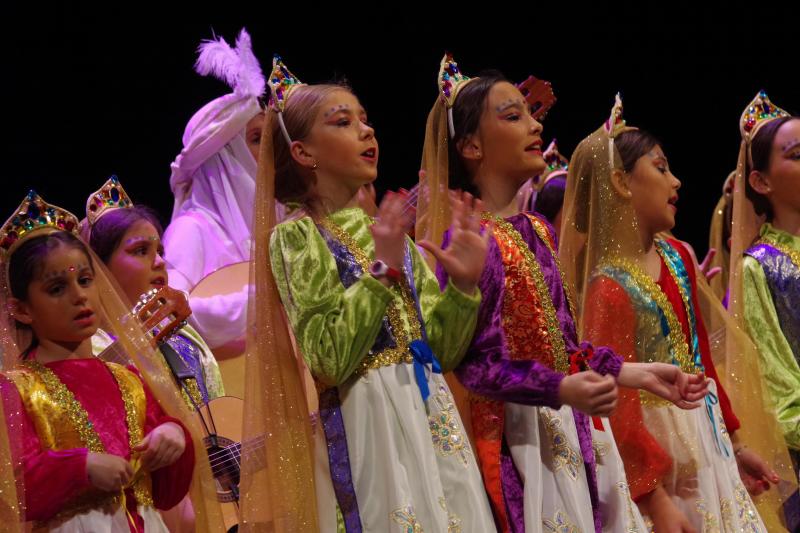 Comparsa infantil 'Las reinas de las maravillas'.