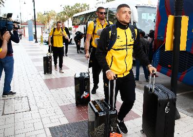 Imagen secundaria 1 - Todos los equipos llegaron ayer al hotel de concentración en Torremolinos. 