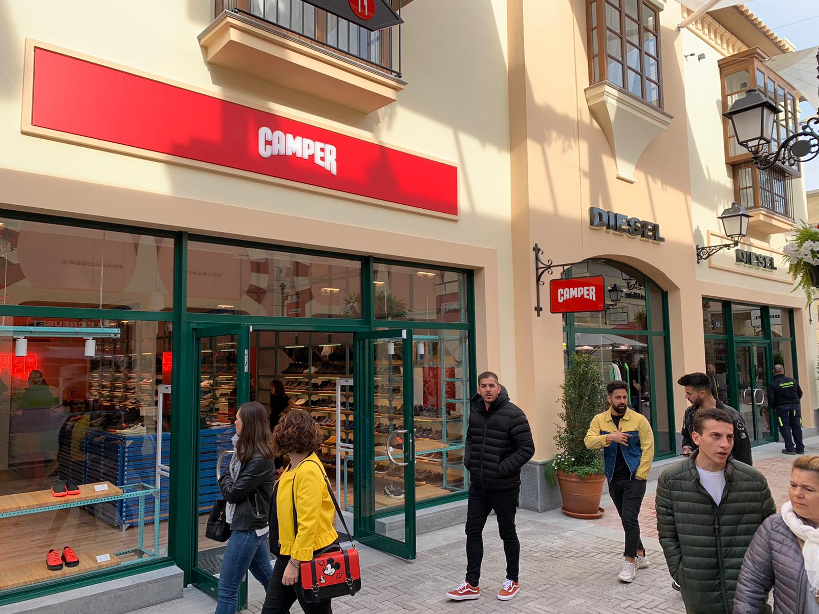 CAMPER  PROMOCIÓN - Centro Comercial The Outlet Stores Alicante