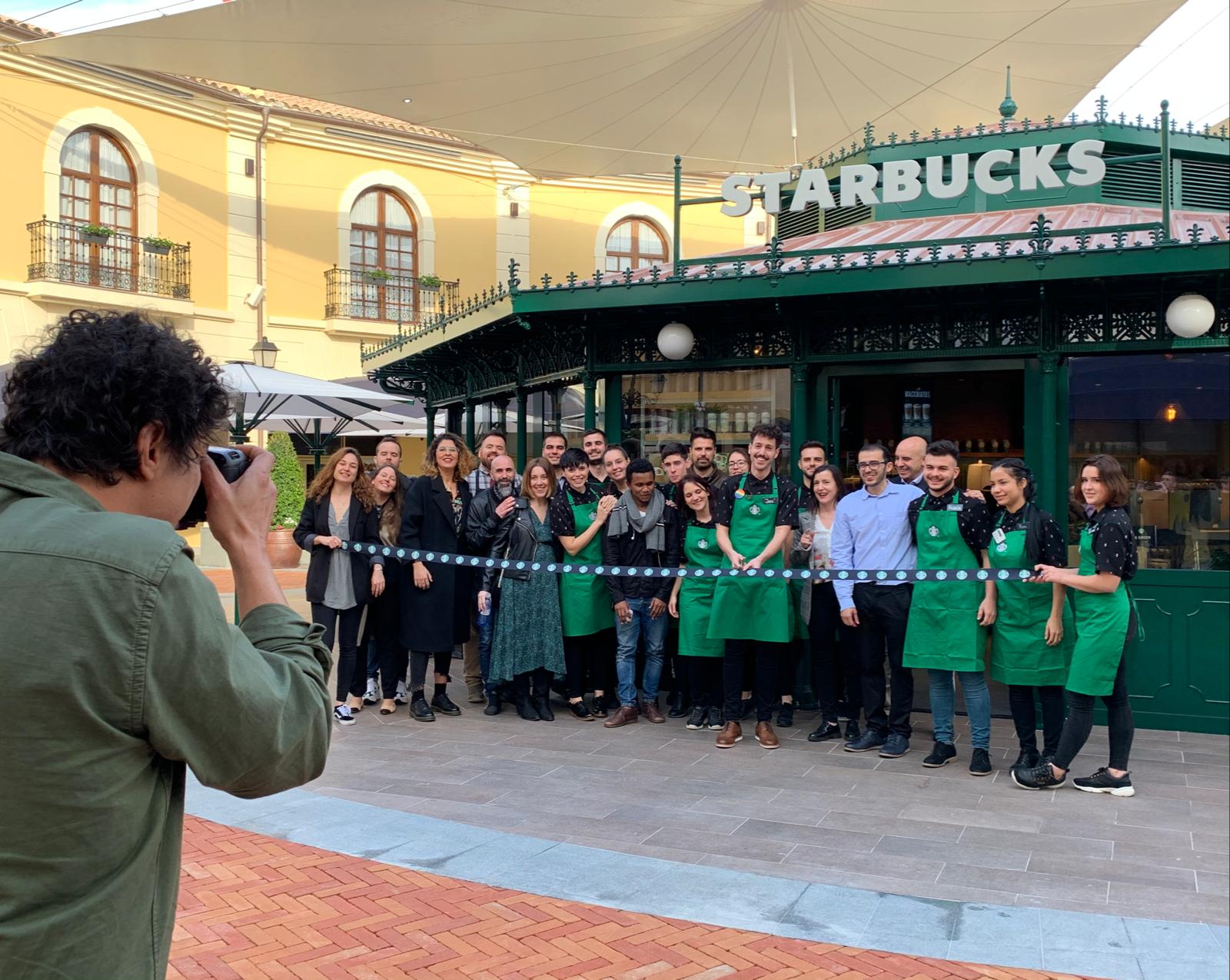 La oferta comercial del nuevo McArthurGlen Designer Outlet cuenta con opciones para todos los tipos de consumidores sean cuales sean sus necesidades. Y en todos los casos, con un mismo gancho: suculentos descuentos sobre sus etiquetas originales de entre el 30 y el 70%.