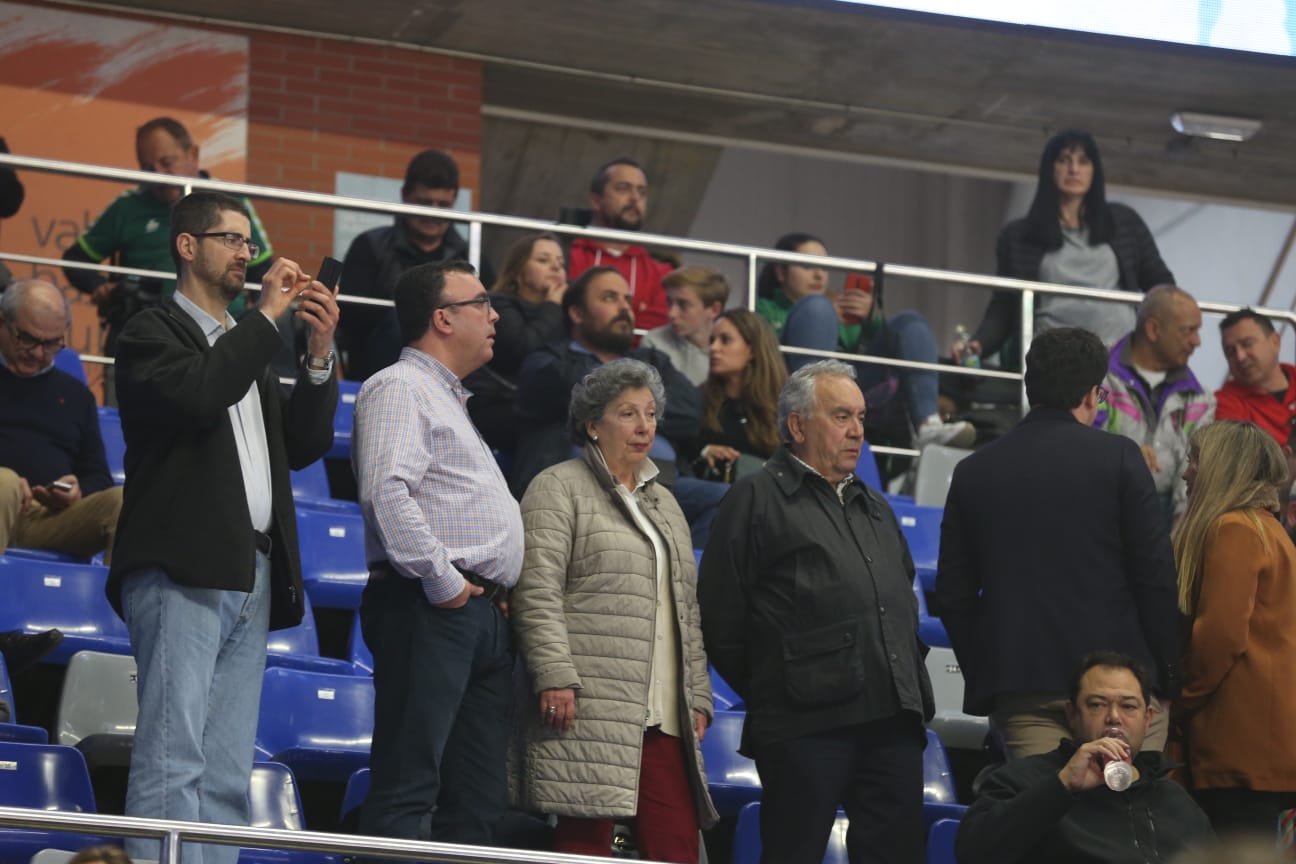 Gradas llenas en el Martín Carpena para ver el Unicaja-Real Madrid