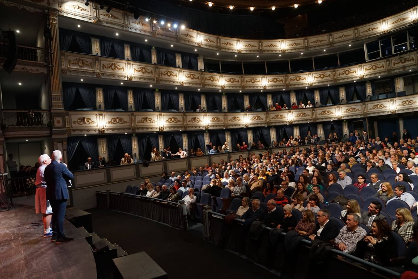 Fotos: Gala homenaje a Chiquito de la Calzada en el Teatro Cervantes