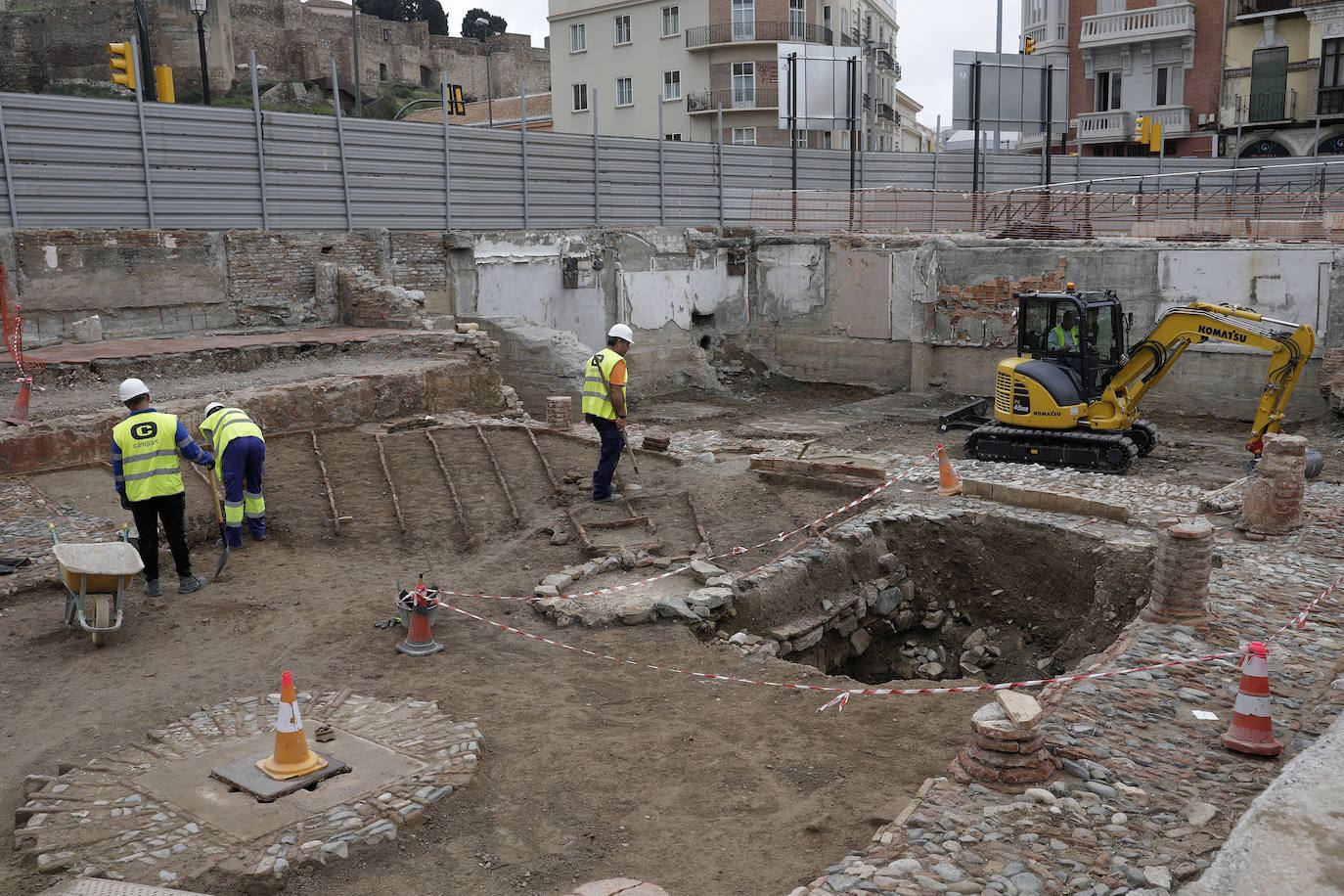 Fotos: Excavaciones arqueológicas en la parcela del Astoria