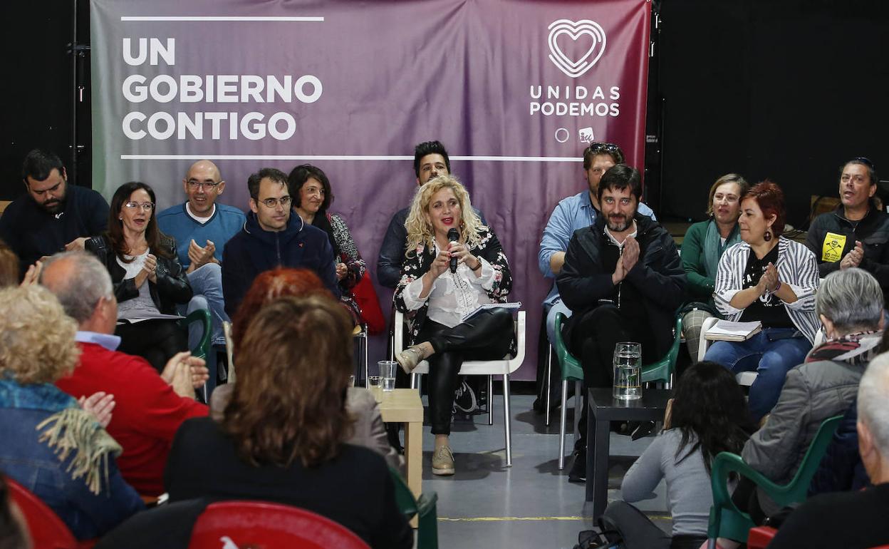 María Márquez, Toni Valero, Remedios Ramos, Rafael Mayoral y Paqui Macías, de izquierda a derecha.