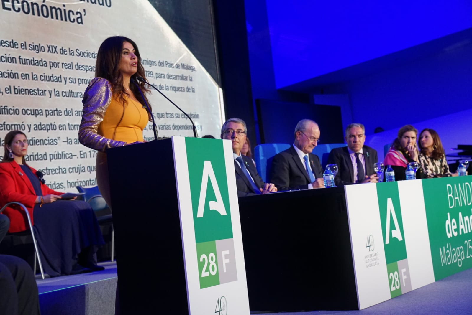 La Junta entrega sus distinciones en Málaga con motivo del Día de Andalucía en un acto entre el reconocimiento y la reivincicación. 