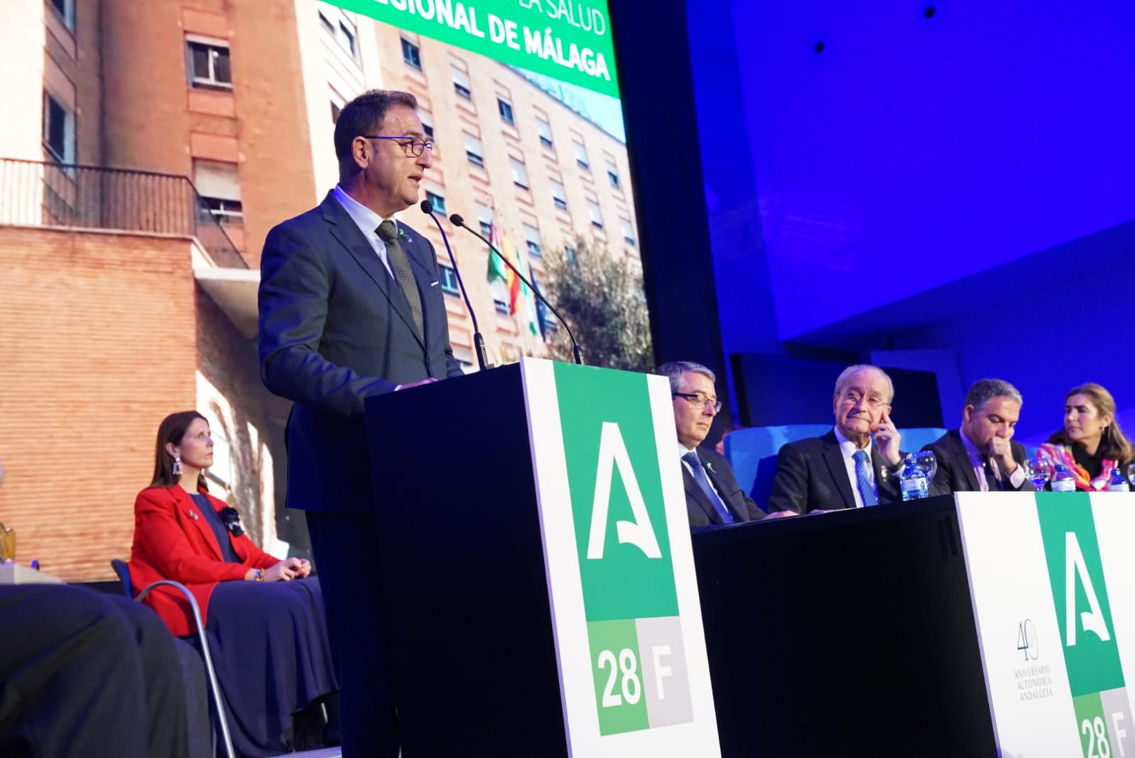 La Junta entrega sus distinciones en Málaga con motivo del Día de Andalucía en un acto entre el reconocimiento y la reivincicación. 