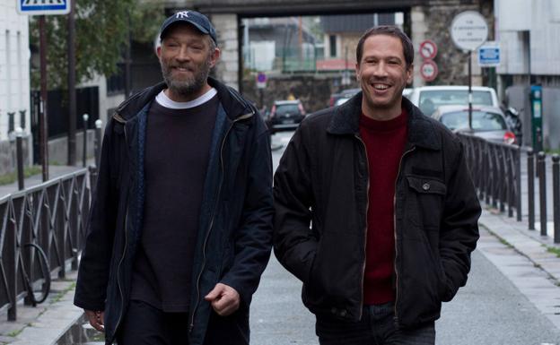 Vincent Cassel y Reda Kateb en 'Especiales'.