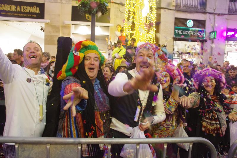 Los disfraces llenaron las calles del Centro Histórico en uno de los días grandes de esta 40 edición de la fiesta