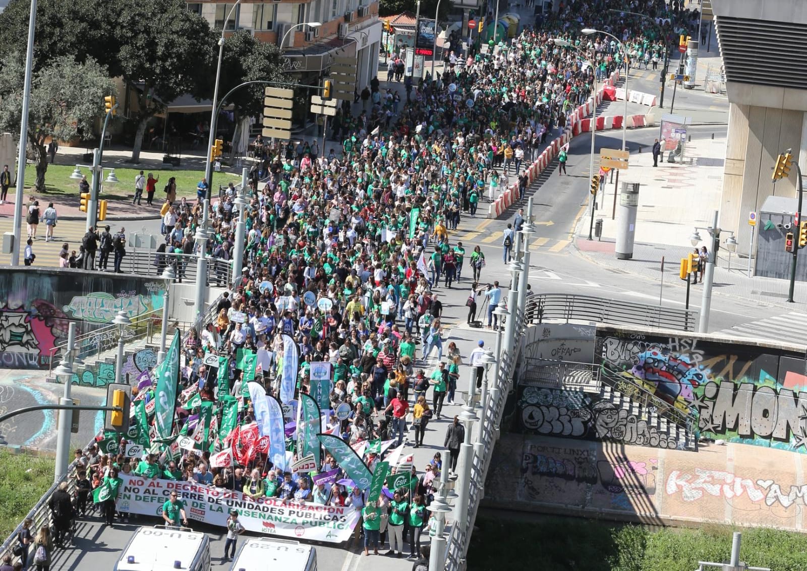 Manifestación en Málaga con motivo de la huelga educativa contra el decreto de escolarización de la Junta de Andalucía