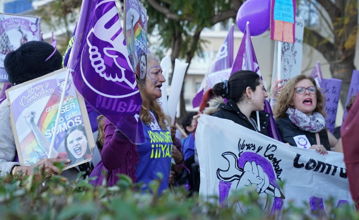 Fotos: La marcha del 8M en Málaga, en imágenes
