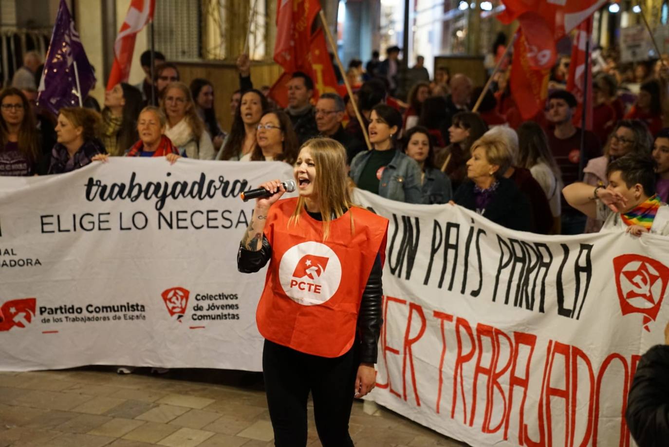 Fotos: La marcha del 8M en Málaga, en imágenes