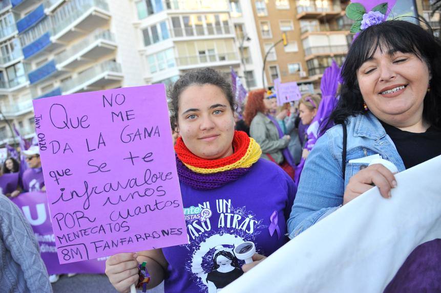 Fotos: La marcha del 8M en Málaga, en imágenes