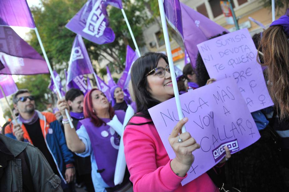 Fotos: La marcha del 8M en Málaga, en imágenes