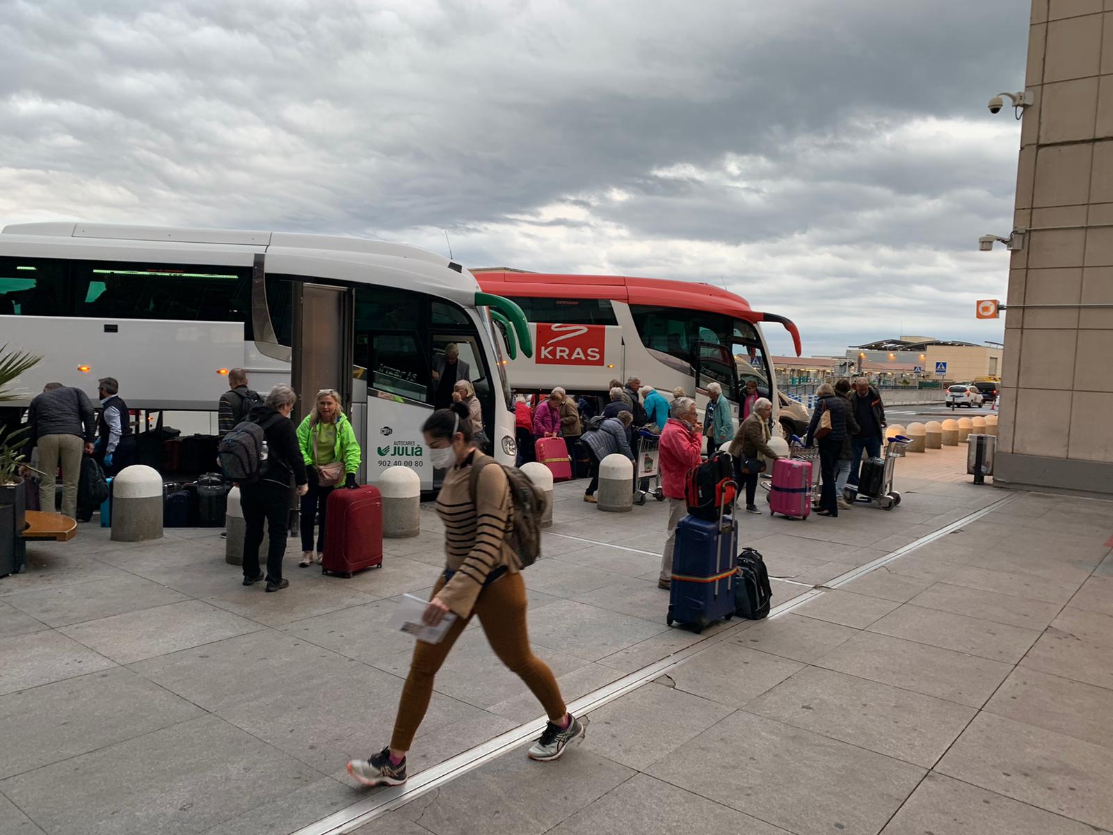 Exteriores del aeropuerto de Málaga.