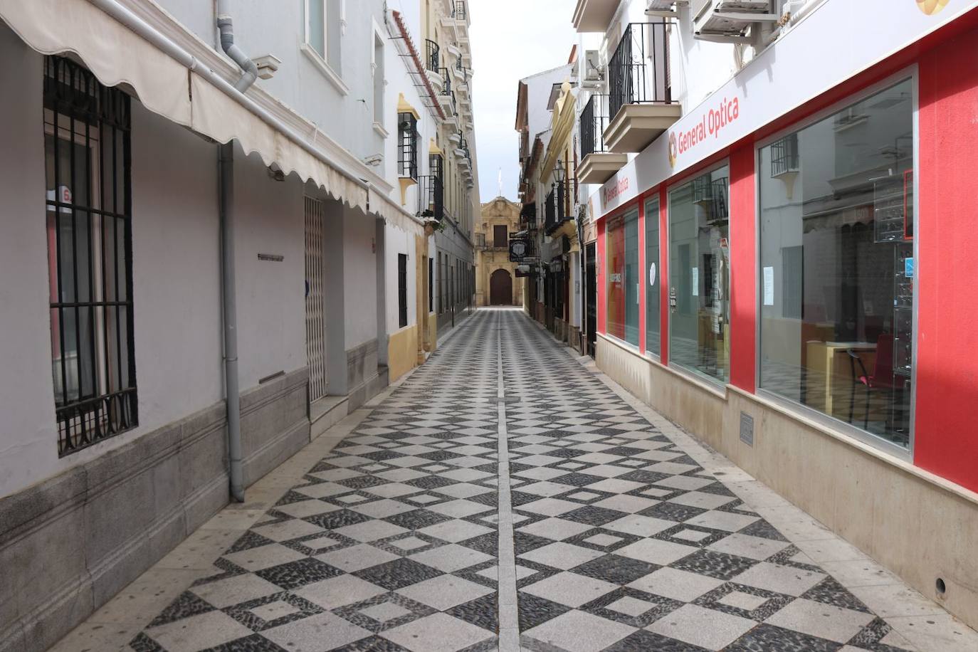 Así están las calles y locales de Ronda por la cuarentena