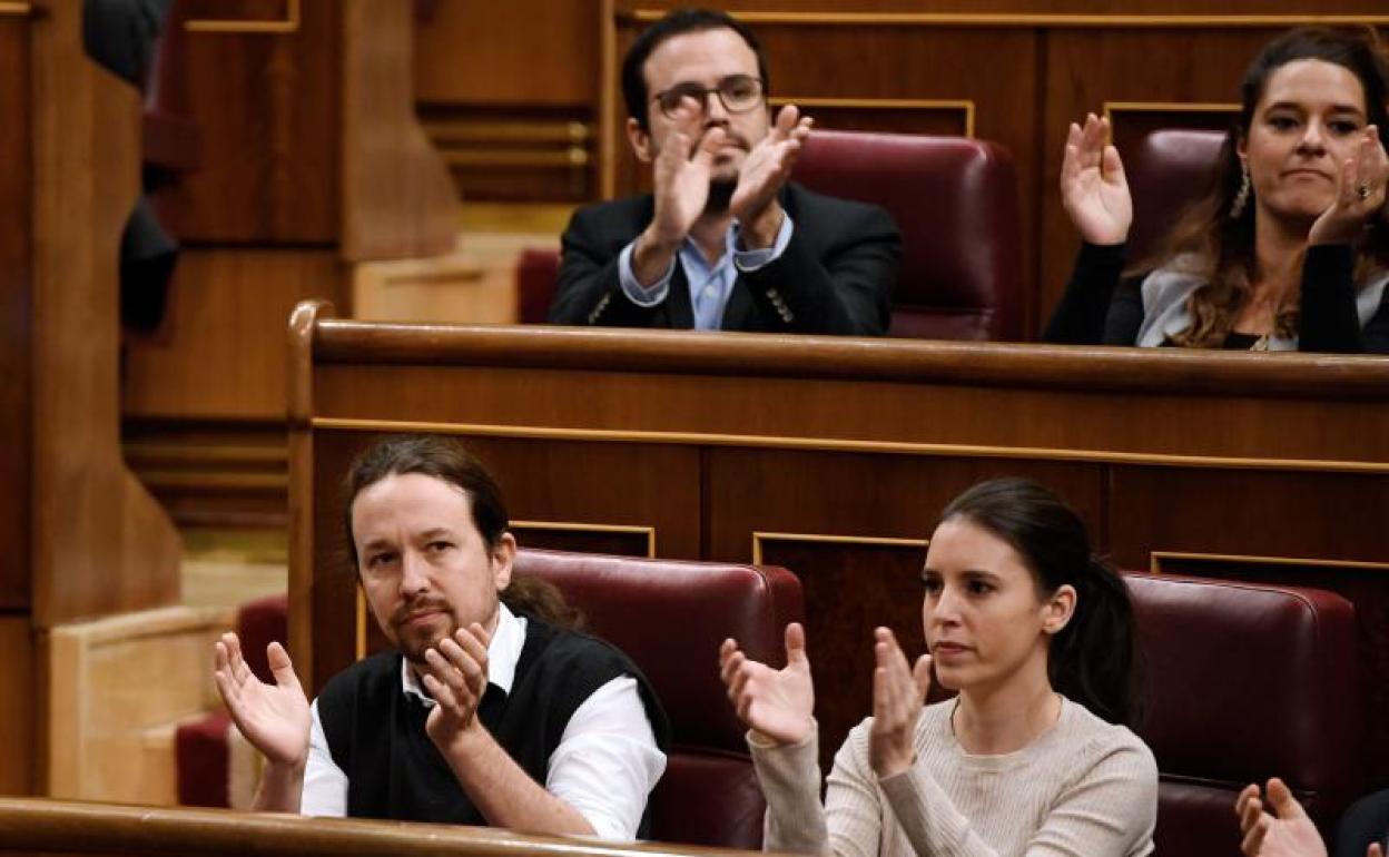 Pablo Iglesias junto a los ministros de Unidas Podemos 