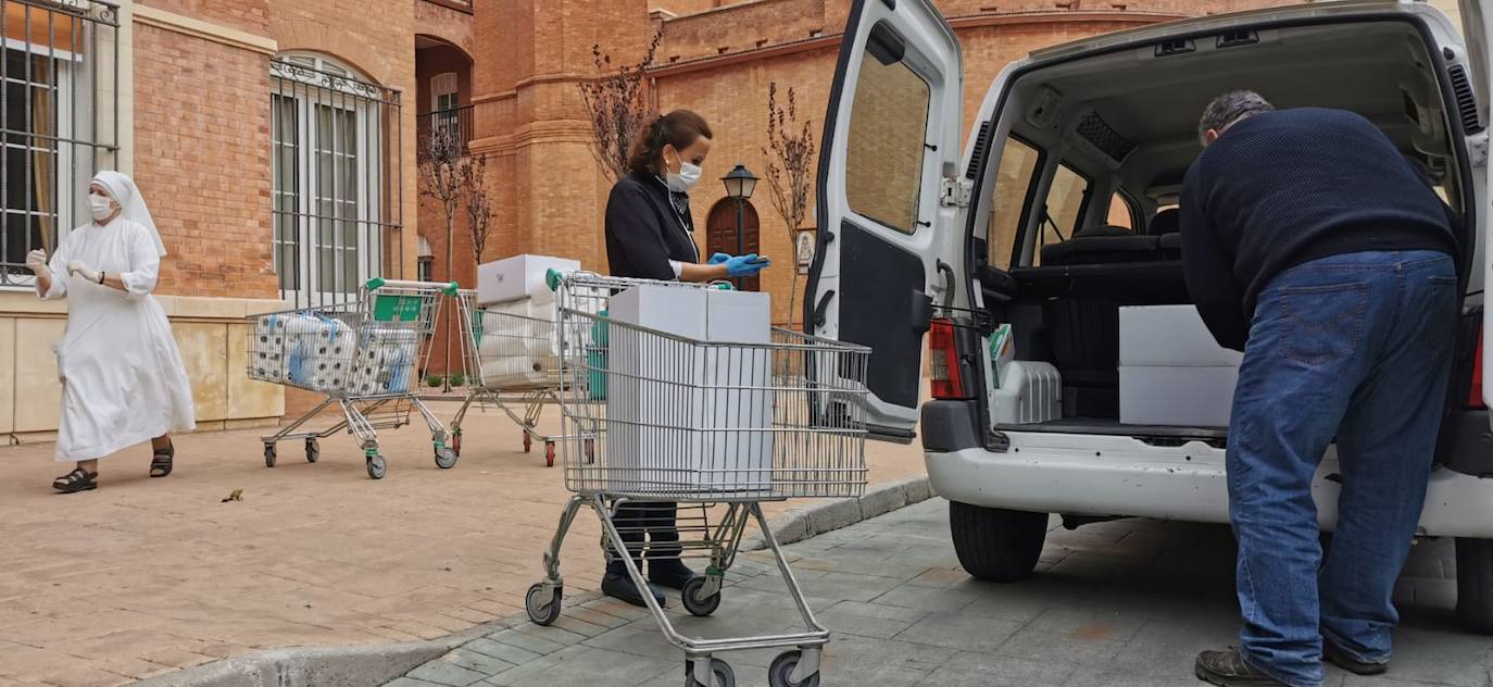 Fotos: Los malagueños responden a las Hermanitas de los Pobres