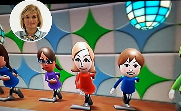 Una clase de step en la Wii Fit entre familia y amigos.