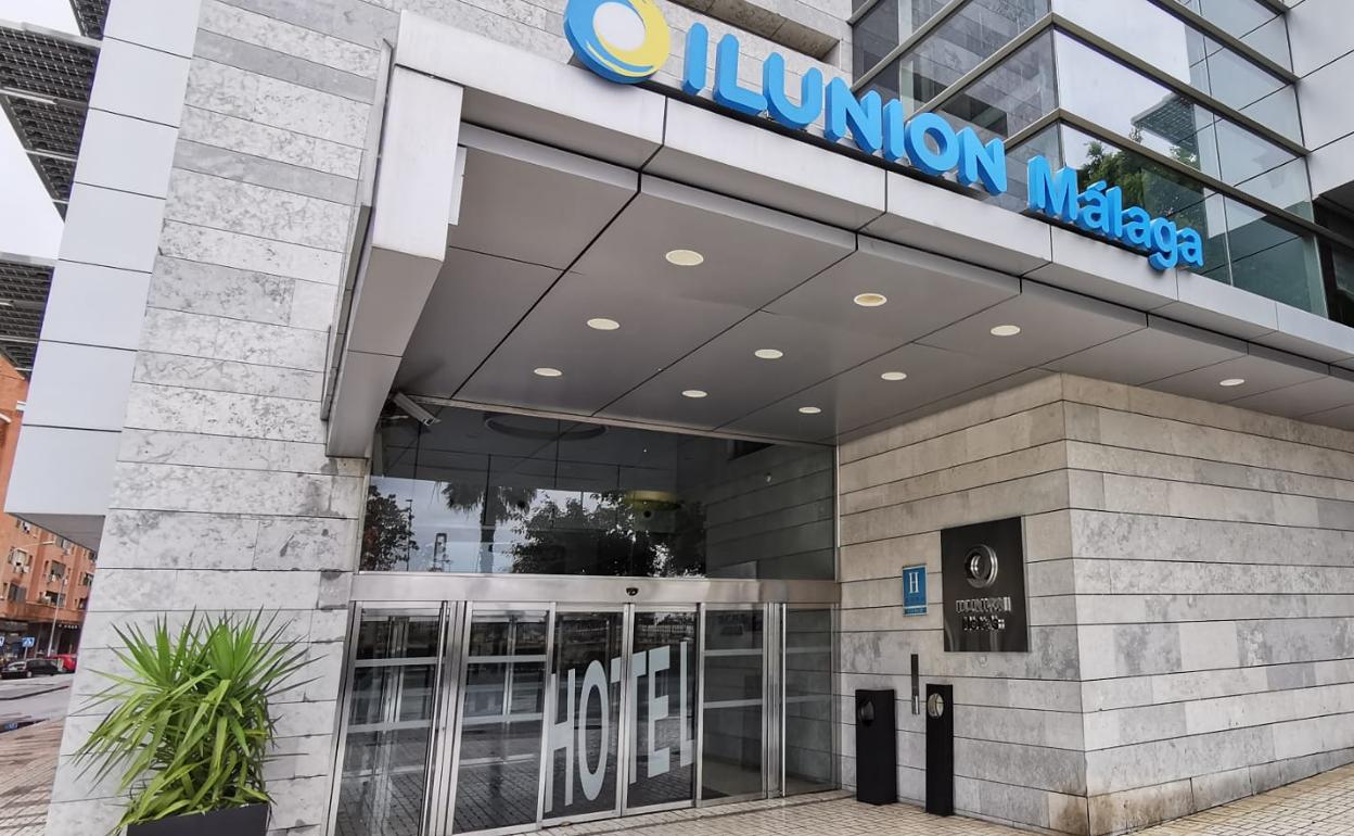 Polémica por el decreto que declara servicios esenciales a diez hoteles de la Costa para alojar a sanitarios o transportistas