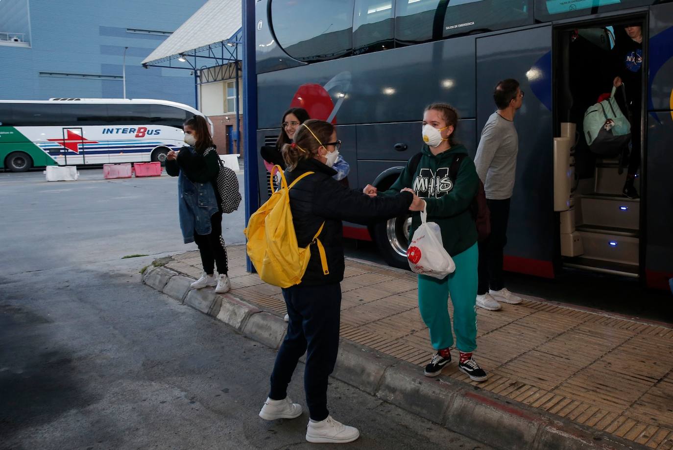 Fotos: Los becados por Amancio Ortega regresan a Málaga