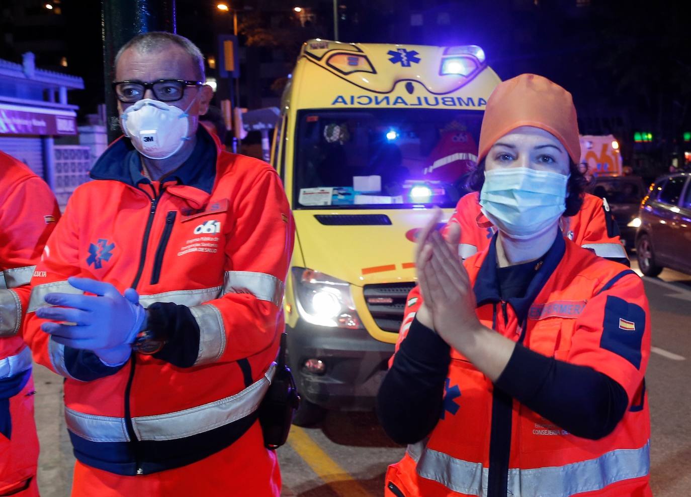 Homenaje a los sanitarios en Carlos Haya