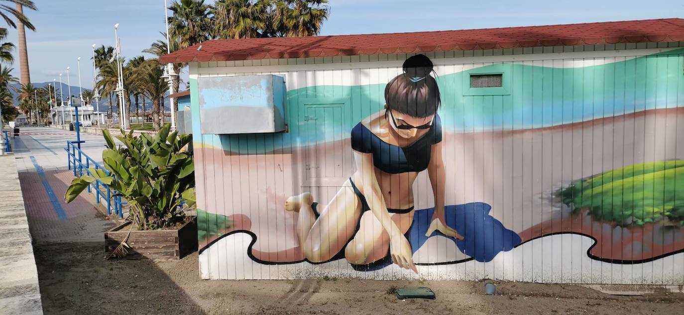 Domingo de playas, paseos marítimos y calles solitarias en Málaga