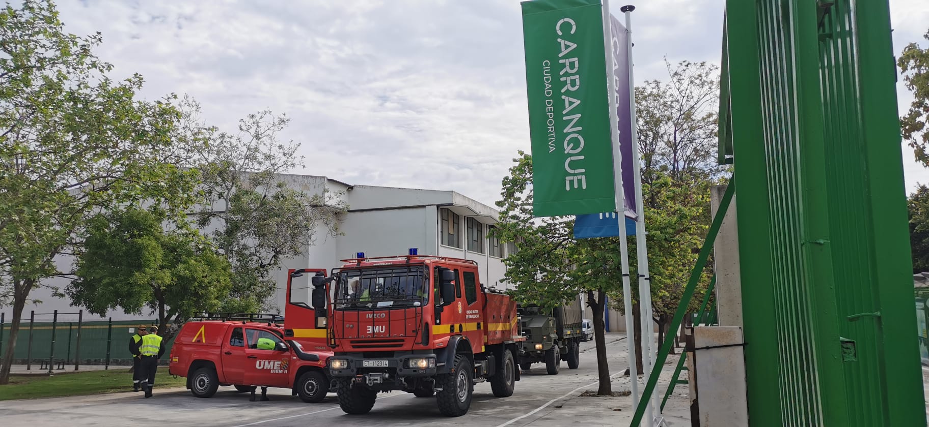 La UME, en la Ciudad Deportiva de Carranque que se va a convertir en un gran hospital para albergar un hospital de campaña.